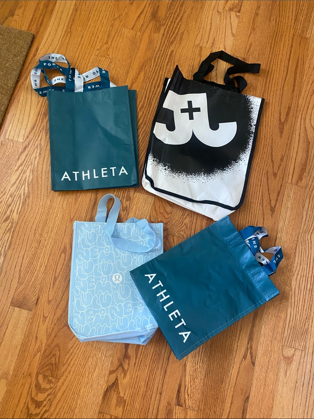 Reusable totes